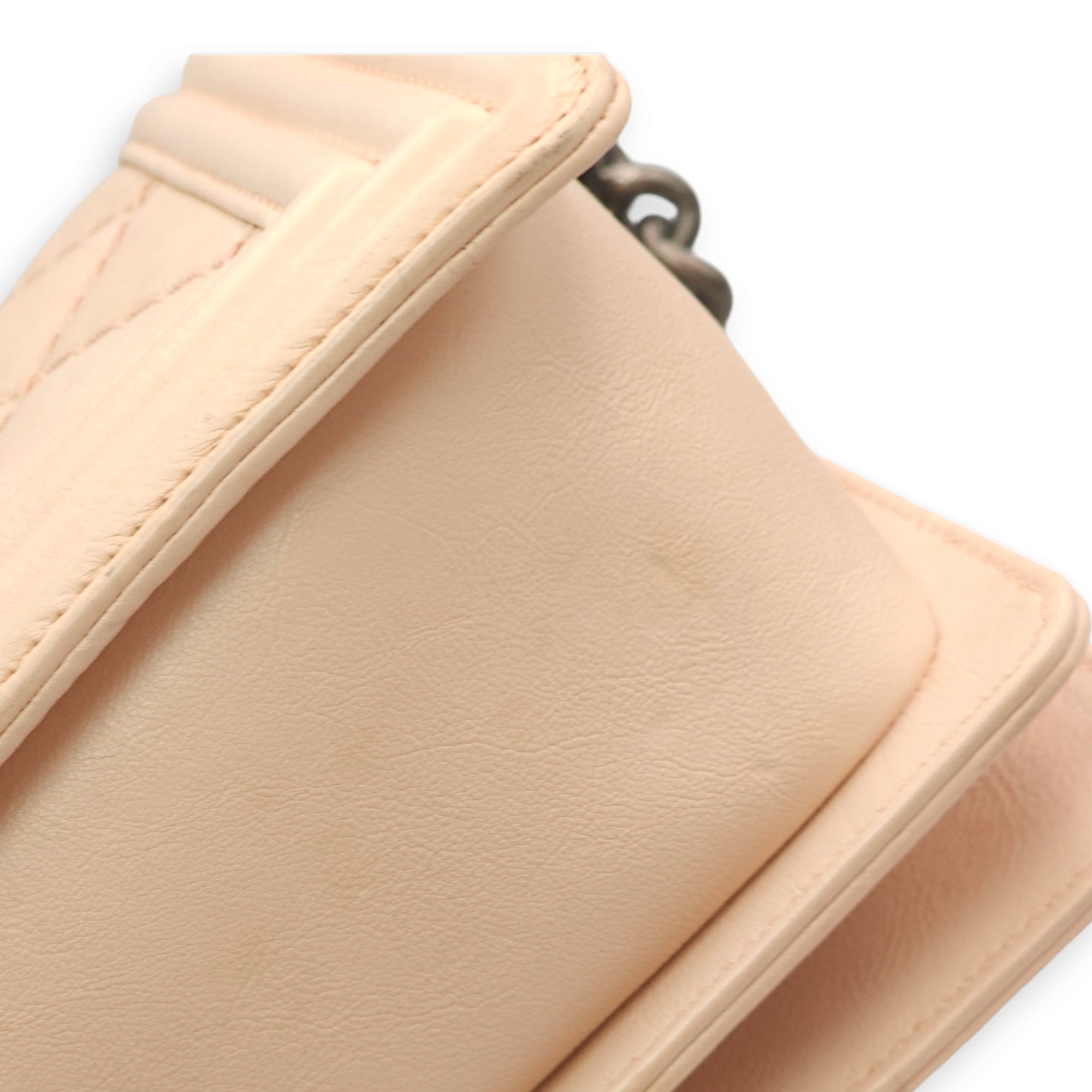 Le Boy Medium Beige Shoulder Bag in Calfskin, Ruthenium hardware