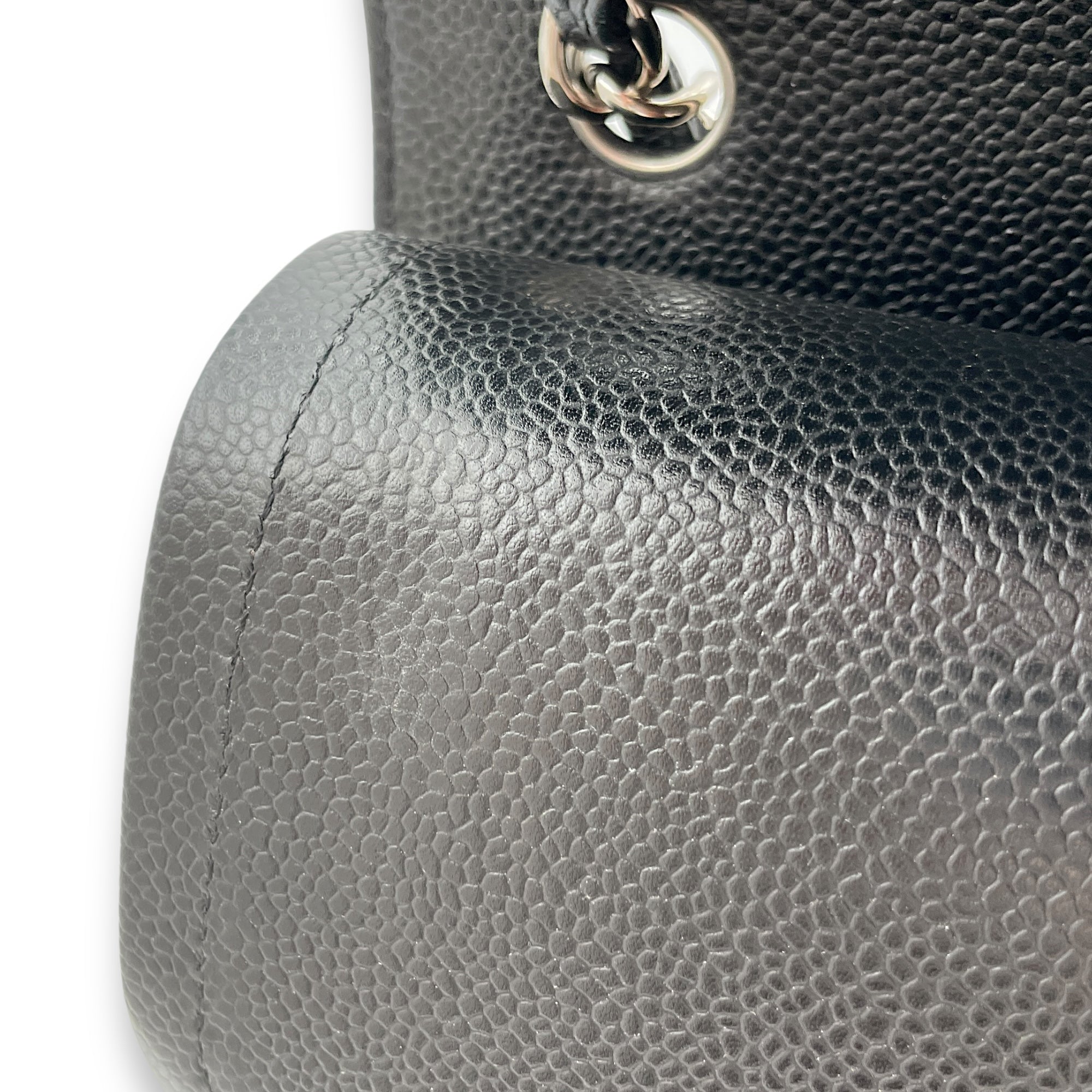 Classic Double Flap Jumbo Black Shoulder Bag in Caviar Leather, Palladium hardware