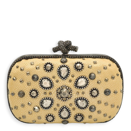 Knot Beige Clutch in Stingray, Gunmetal hardware