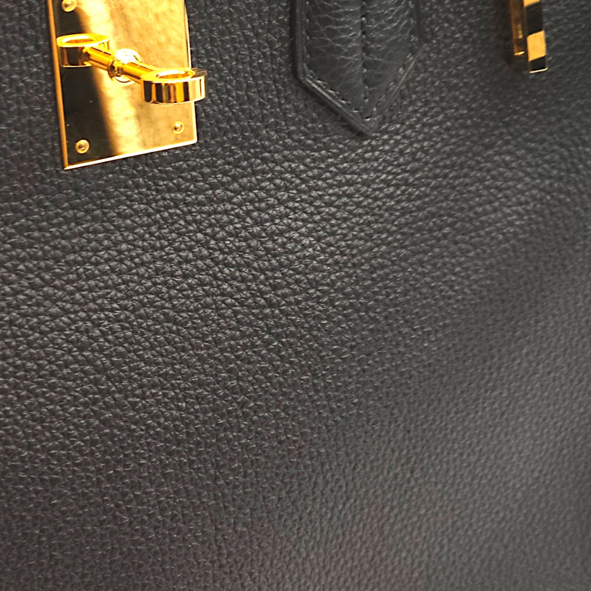 Birkin 30 Black in Togo, Gold hardware