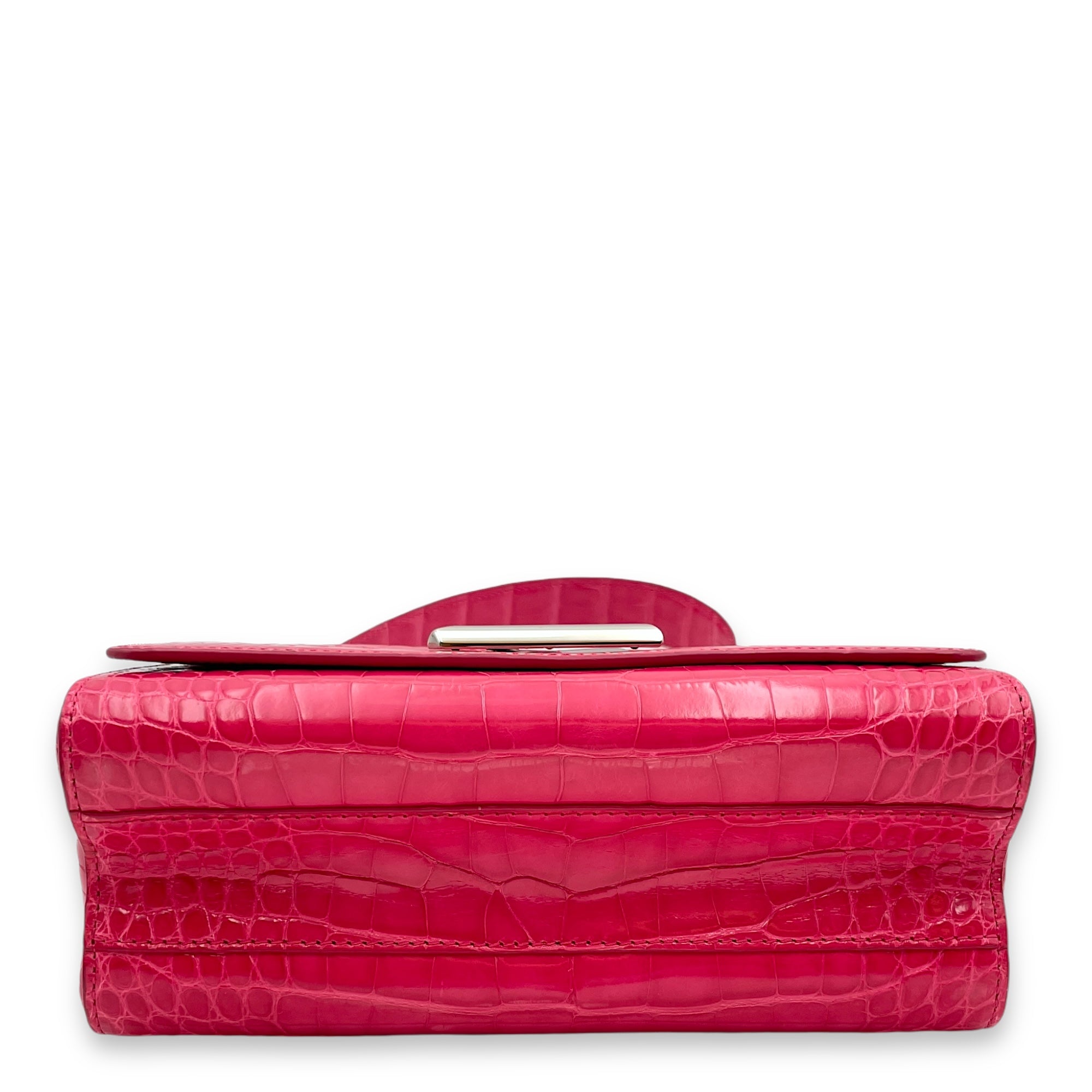 Twist MM Pink Crossbody Bag in Aligator/Chevre lining, Palladium hardware