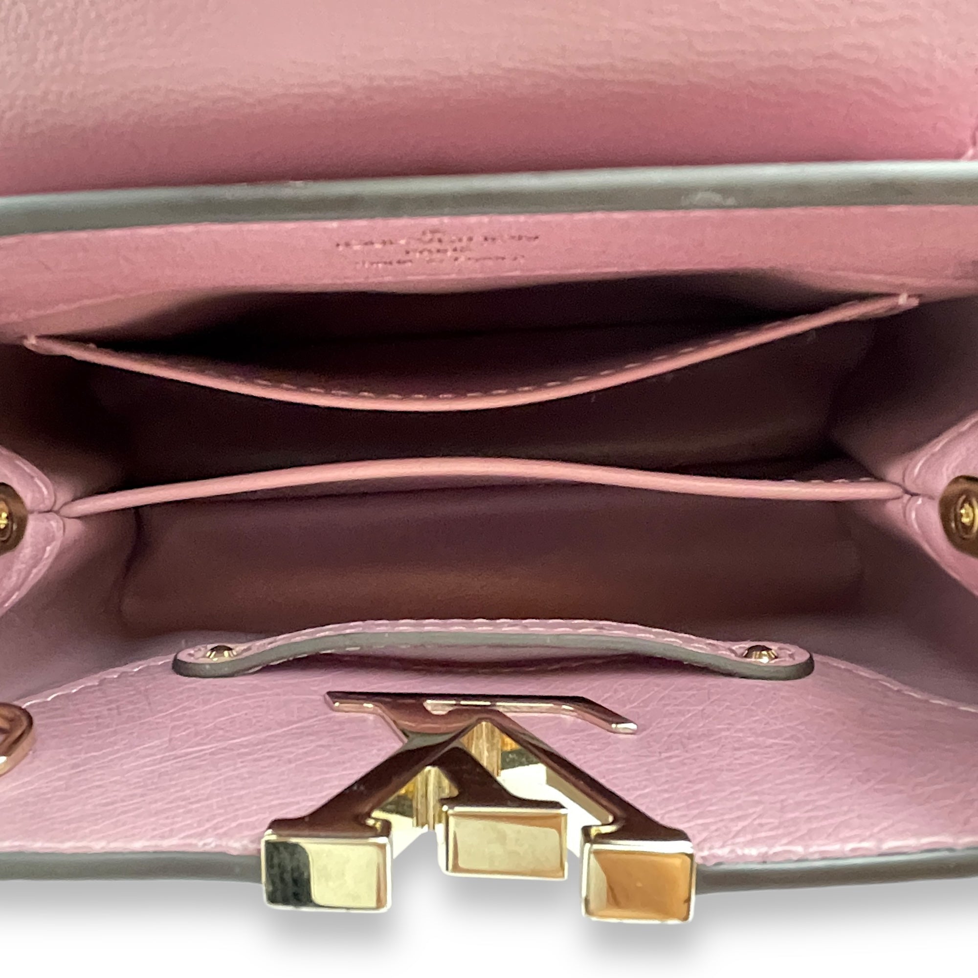 Capucines Mini Mauve Top Handle Bag in Ostrich, Gold hardware