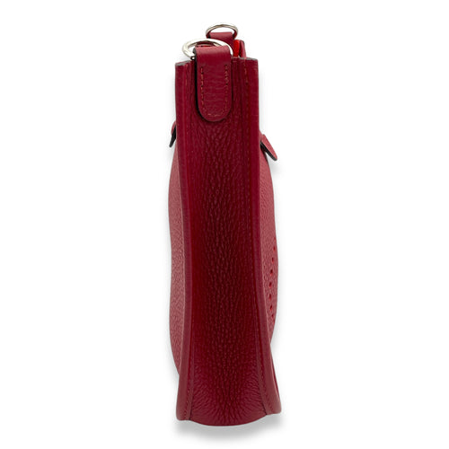 Evelyne Mini Rouge Grenat in Clemence, Palladium hardware