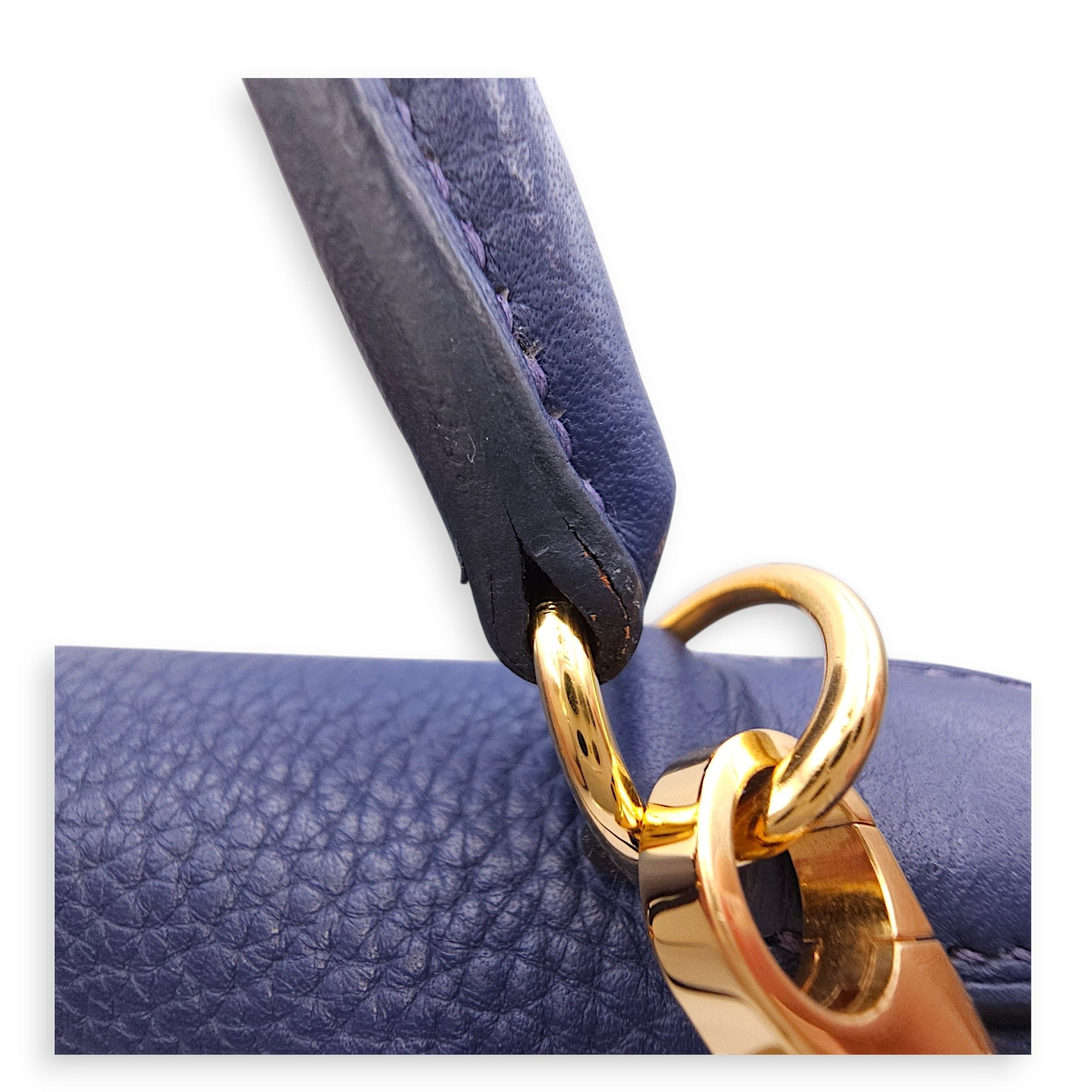 Kelly 32 Blue Sapphire in Clemence, Gold hardware