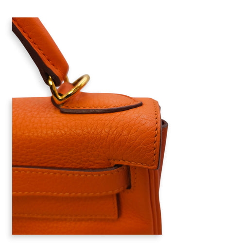 Kelly 28 Orange in Clemence, Gold hardware