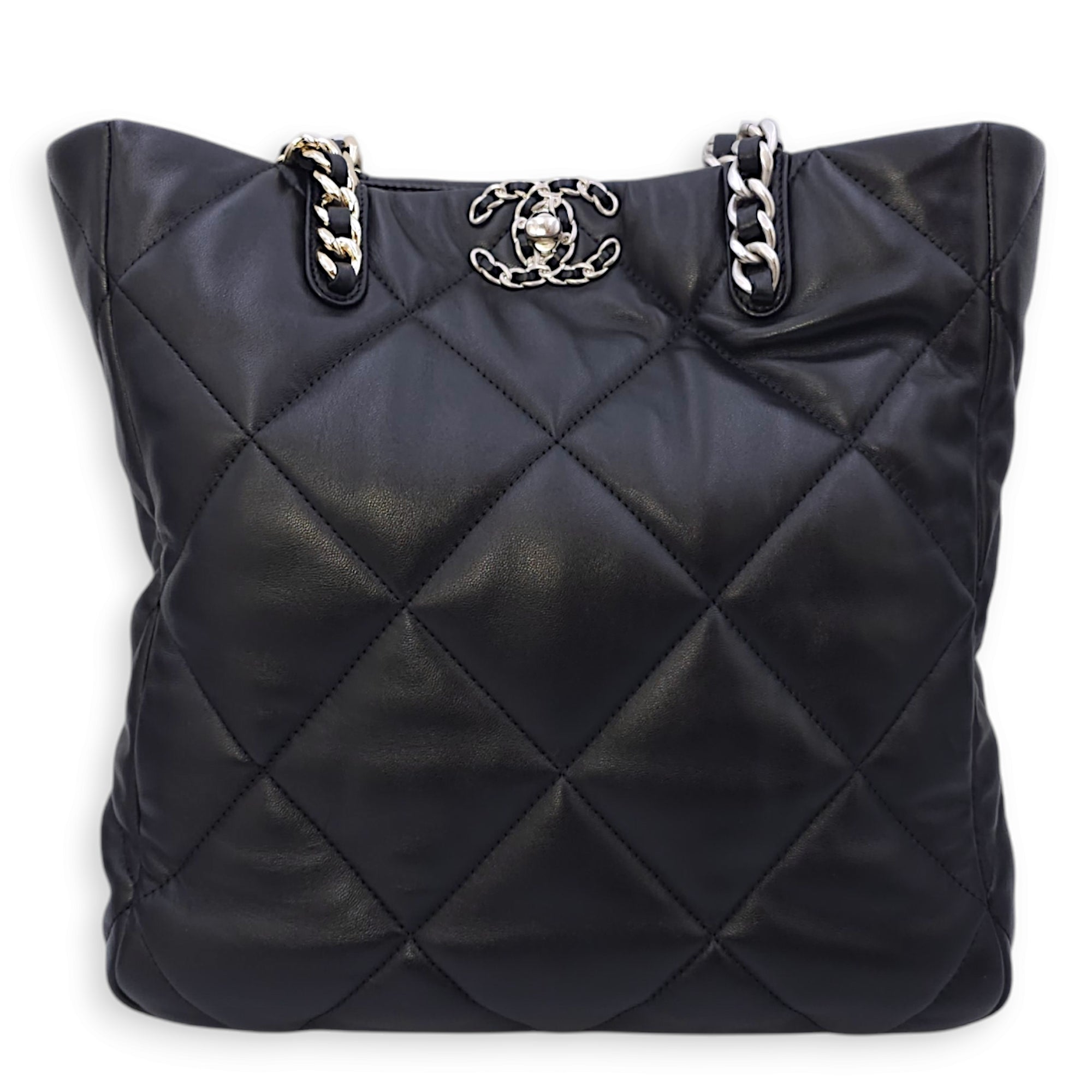 C19 Vertical Tote 30x30x9cm Black Shoulder Bag in Lambskin, 3-Tone hardware