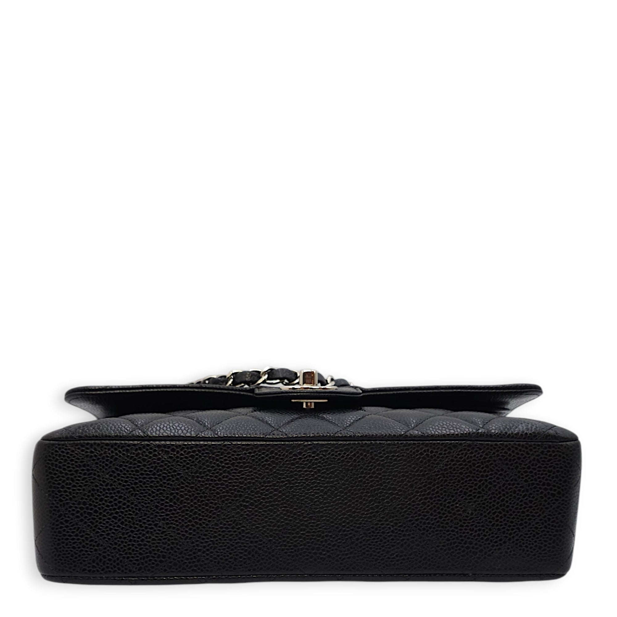 Classic Double Flap Medium Black Shoulder Bag in Caviar Leather, Silver hardware