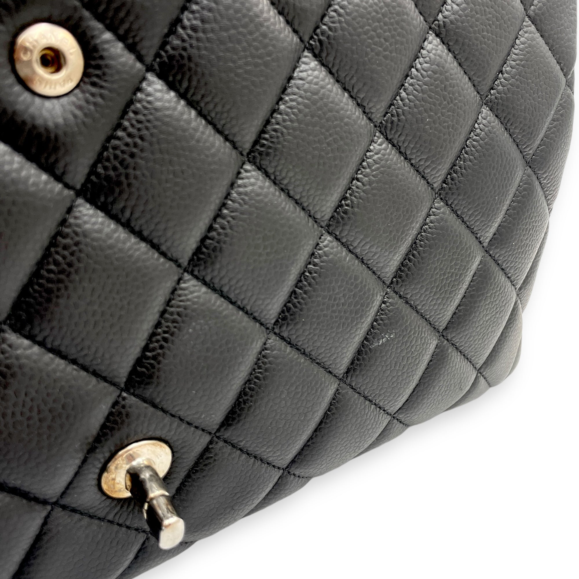 Classic Double Flap Maxi Black Shoulder Bag in Caviar Leather, Silver hardware