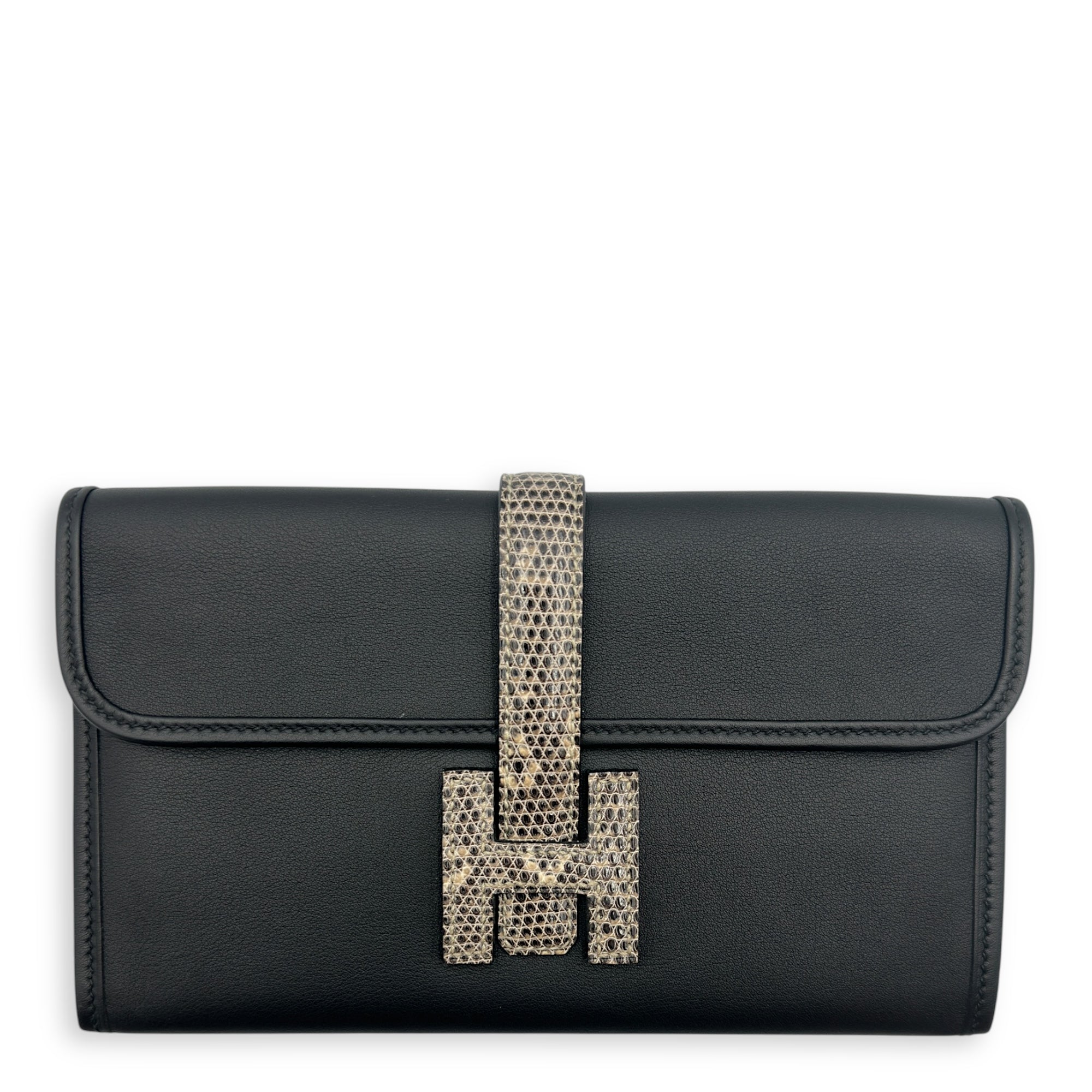 Jige Duo Touch Black Clutch in Swift