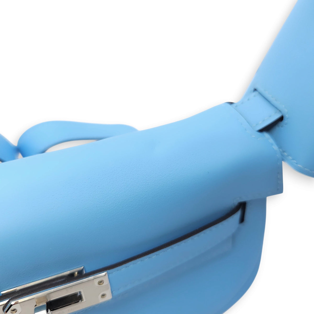 Kelly Moove Celeste in Swift Palladium hardware