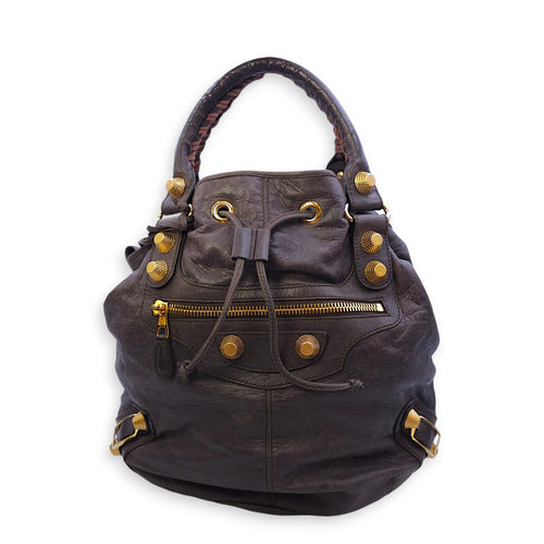 Pompon Large Dark brown Top Handle Bag in Distressed Leather, Gold hardware