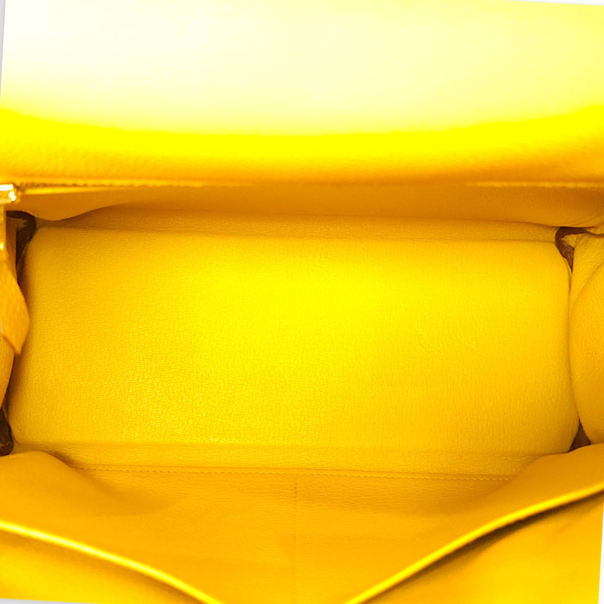 Kelly 28 Jaune Ambre in Togo Gold hardware CL2411-7805 9