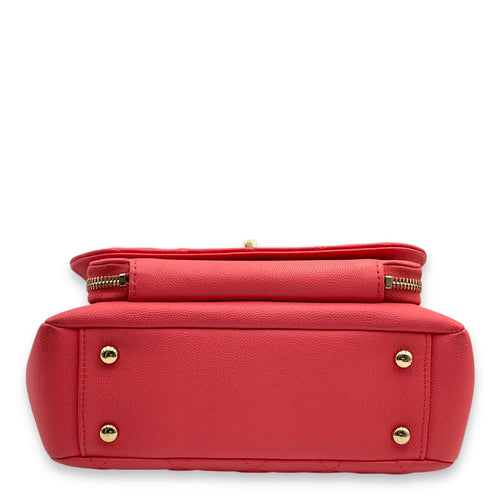 Business Affinity Flap Medium Coral Crossbody Bag in Caviar Leather Gold hardware