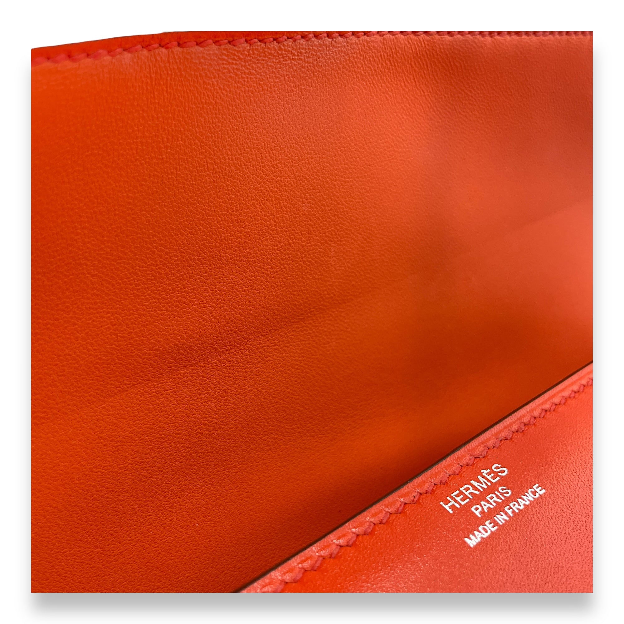 Egee Clutch Orange Poppy in Tadelakt, Palladium hardware