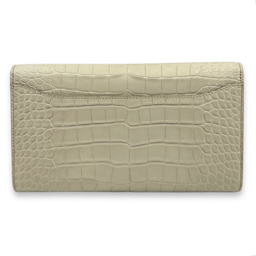 Constance To Go Beton Wallet On Chain in Matte Alligator, Gold hardware