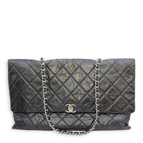 Seasonal Quilted Big Bang Flap 40x24cm Black Shoulder Bag in Crumpled calf leather, Silver hardware