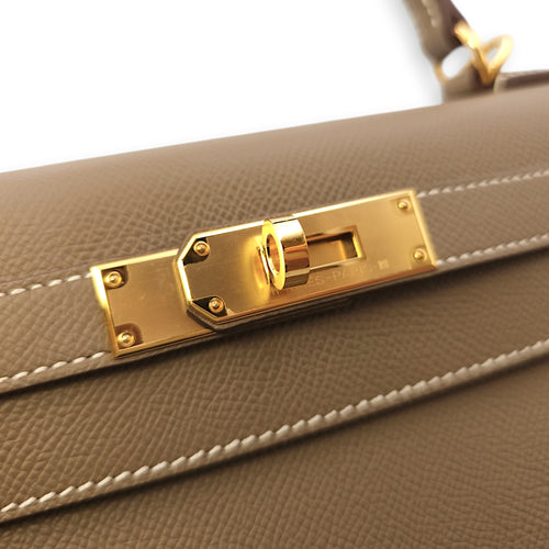 Sellier Kelly 28 Etoupe in Epsom, Gold hardware