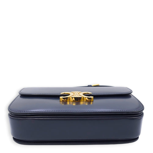 Triomphe Classic Flap 22x15x6cm Blue Shoulder Bag in Calfskin, Gold hardware