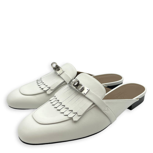 Oz Mule 37.5 White Sandals in Calfskin, Palladium hardware