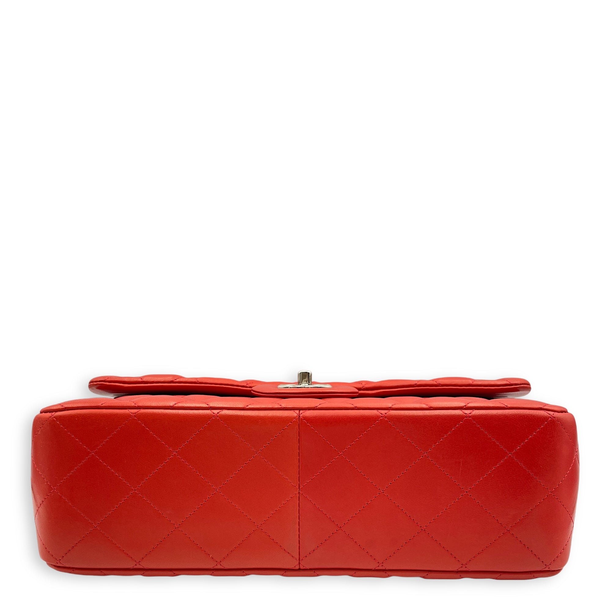 Classic (DF) Jumbo Red Shoulder Bag in Lambskin, Silver hardware