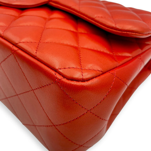 Classic (DF) Jumbo Red Shoulder Bag in Lambskin, Silver hardware