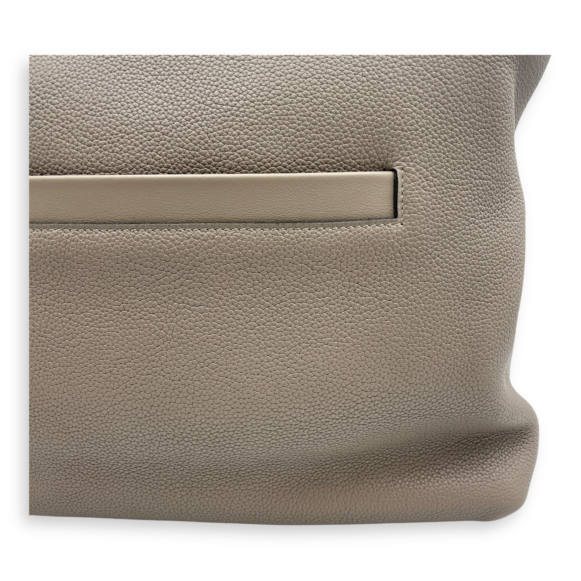 24/24 35 Gris Tourterelle in Togo Palladium hardware