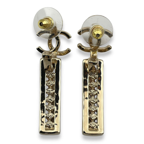 23B CC with Dangling Crystal Bar Earrings 1.5x4cm Costume Jewellery in Gold