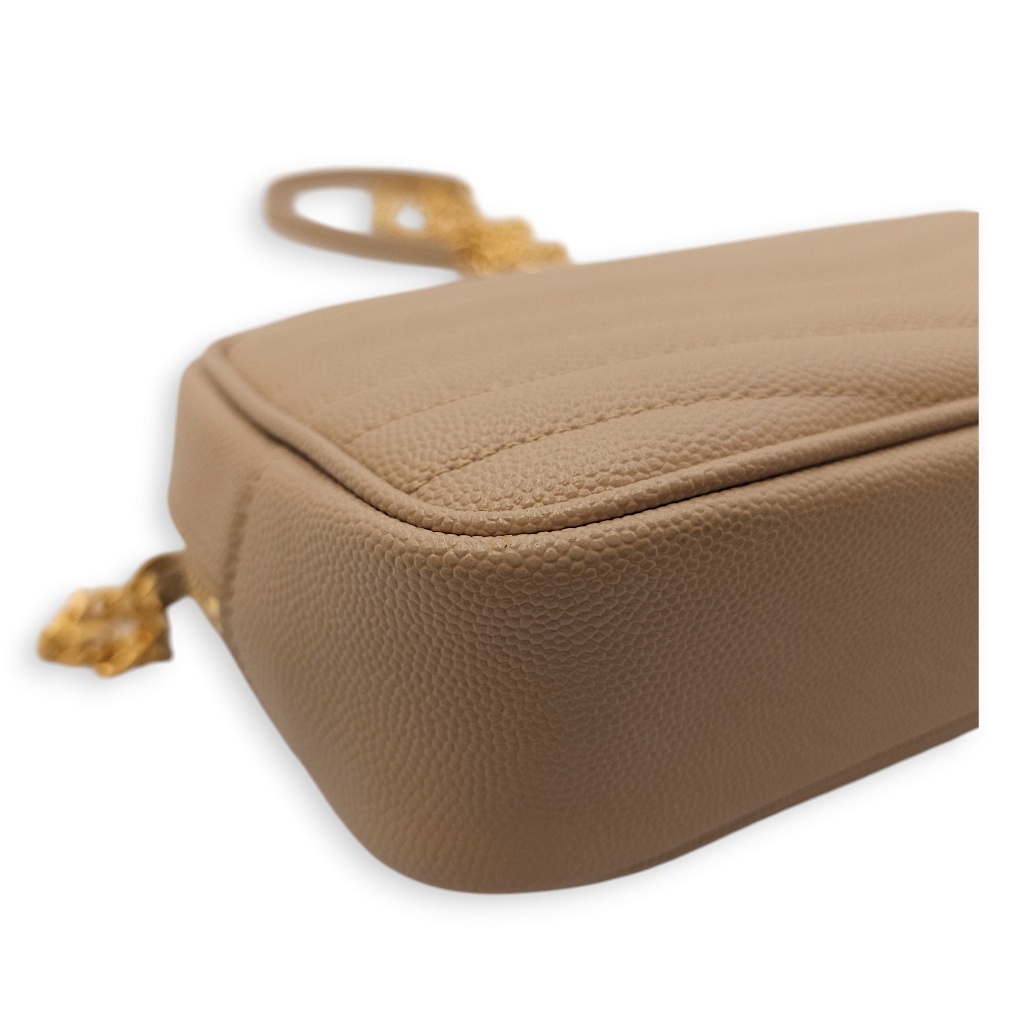 Mini Lou Camera Bag 18x11x5cm Beige Crossbody Bag in Calfskin, Gold hardware