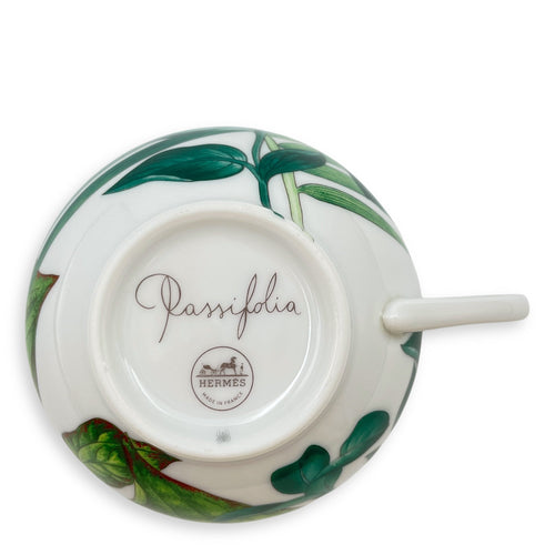 Passifolia Tea Cup & Saucer Green Tableware Gold hardware CL2411-6915 4
