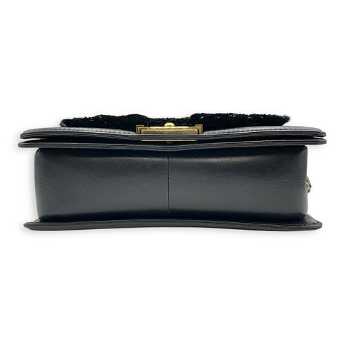 Fur Boy  Old Medium Black Shoulder Bag in Fur  Gold hardware C81922 5