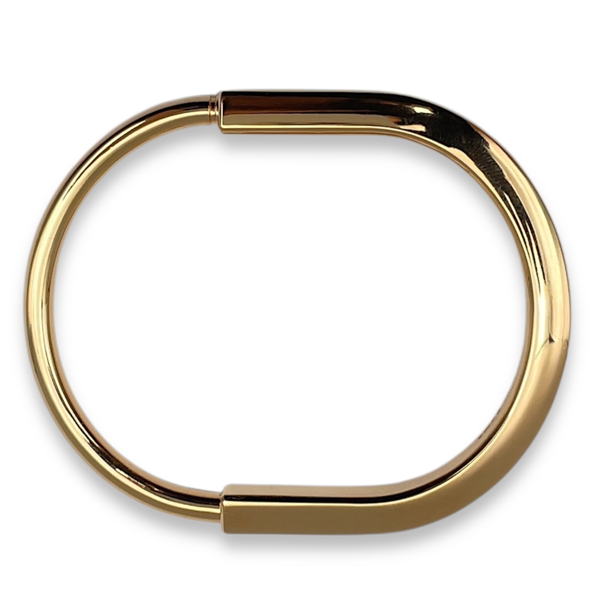 Lock M Bracelet in Gold