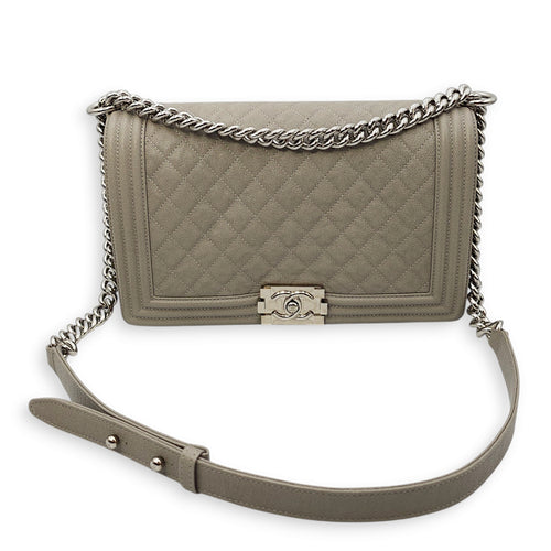 Quilted Boy (28cm) Medium Grey Shoulder Bag in Caviar Leather, Silver hardware