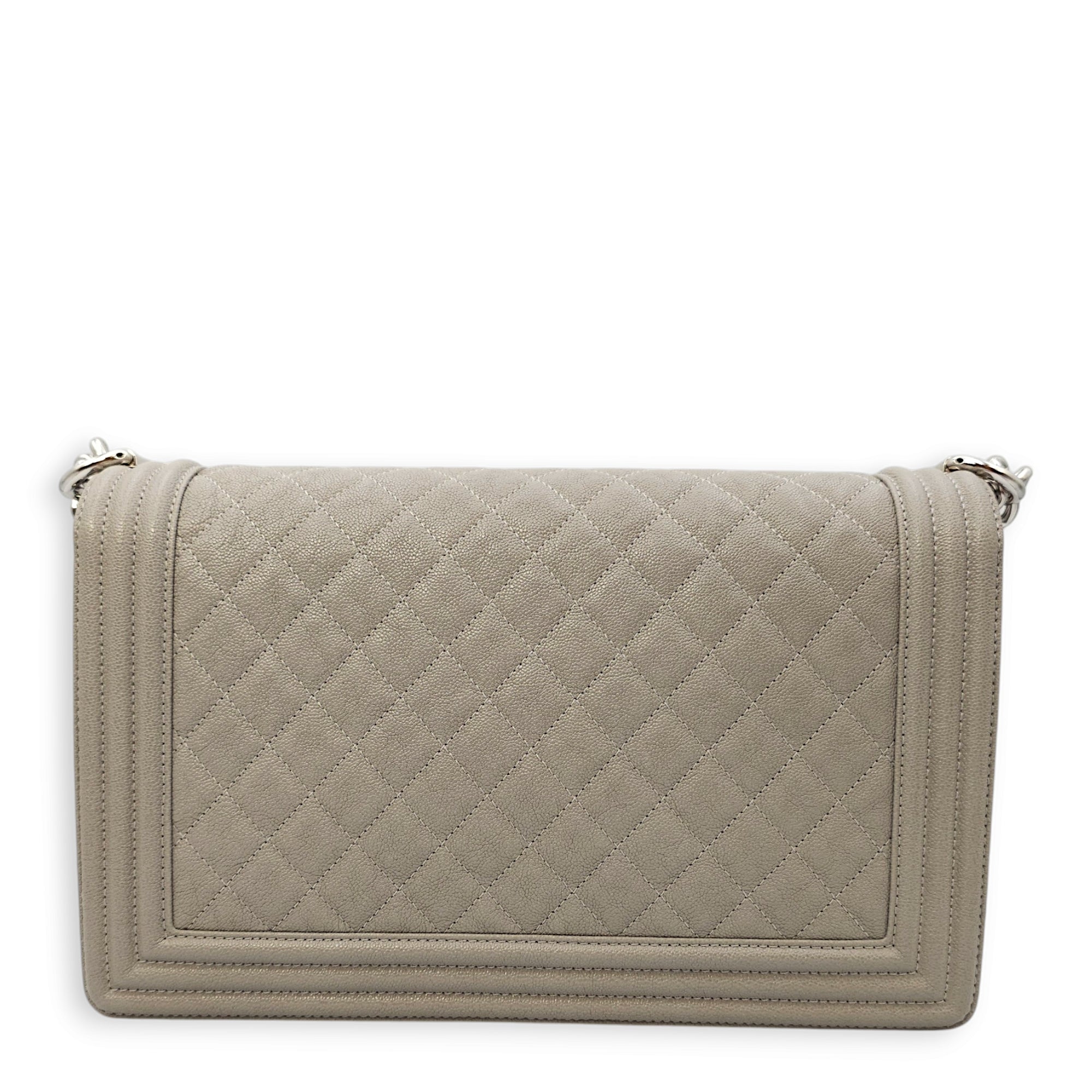 Quilted Boy (28cm) Medium Grey Shoulder Bag in Caviar Leather, Silver hardware