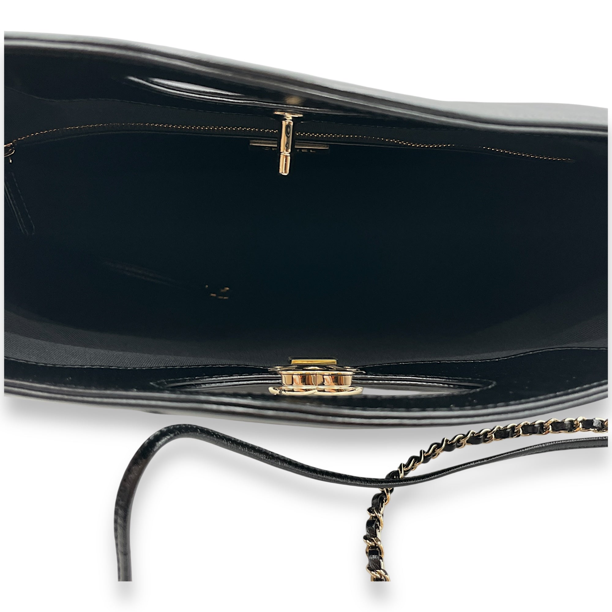 31 Shopping Tote 36x25x7cm Black Shoulder Bag in Shiny lambskin Gold hardware CL2501-9194 8