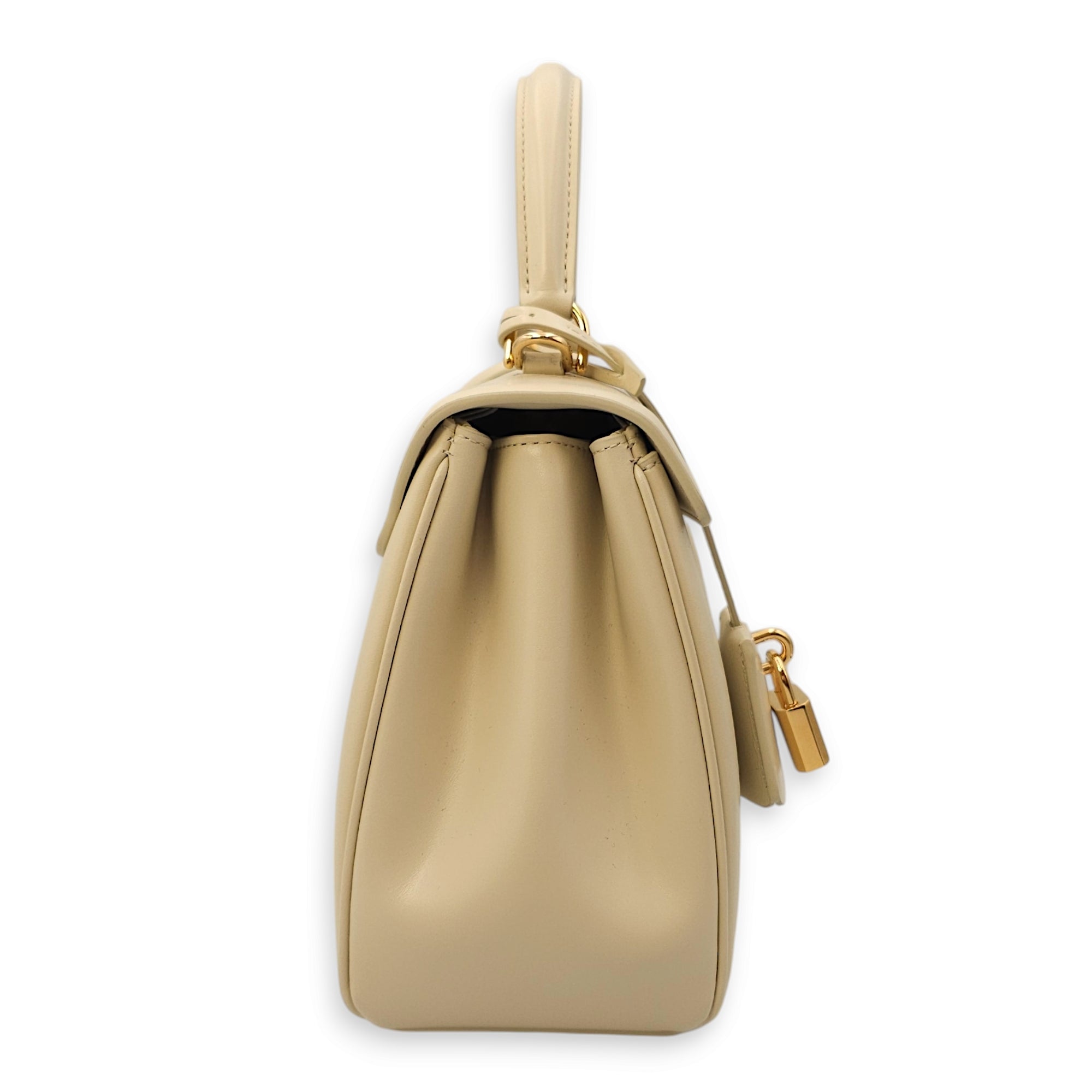 Small 16 Bag 23x18x10cm Beige Crossbody Bag in Calf, lambskin lining, Gold hardware