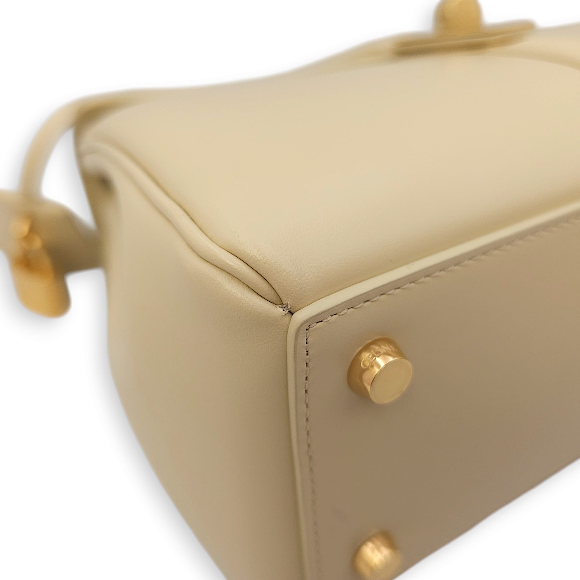 Small 16 Bag 23x18x10cm Beige Crossbody Bag in Calf, lambskin lining, Gold hardware