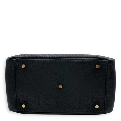 Lindy 30 Black in Clemence, Gold hardware