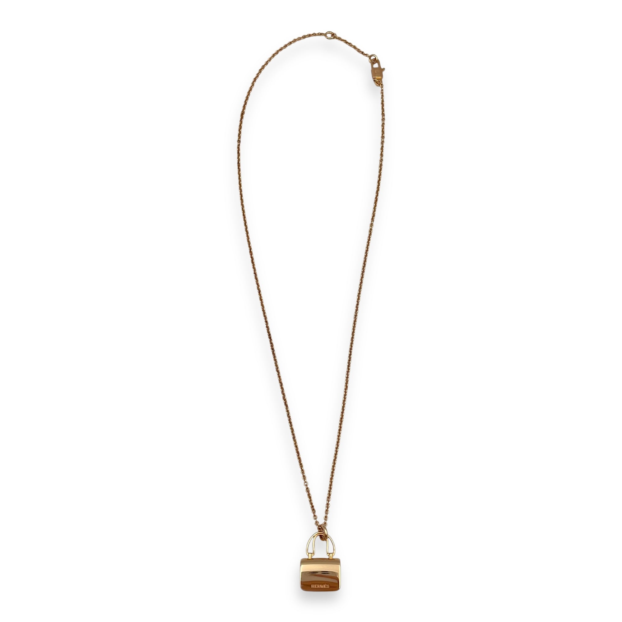 Constance Amulette Necklace in 18K Rose Gold