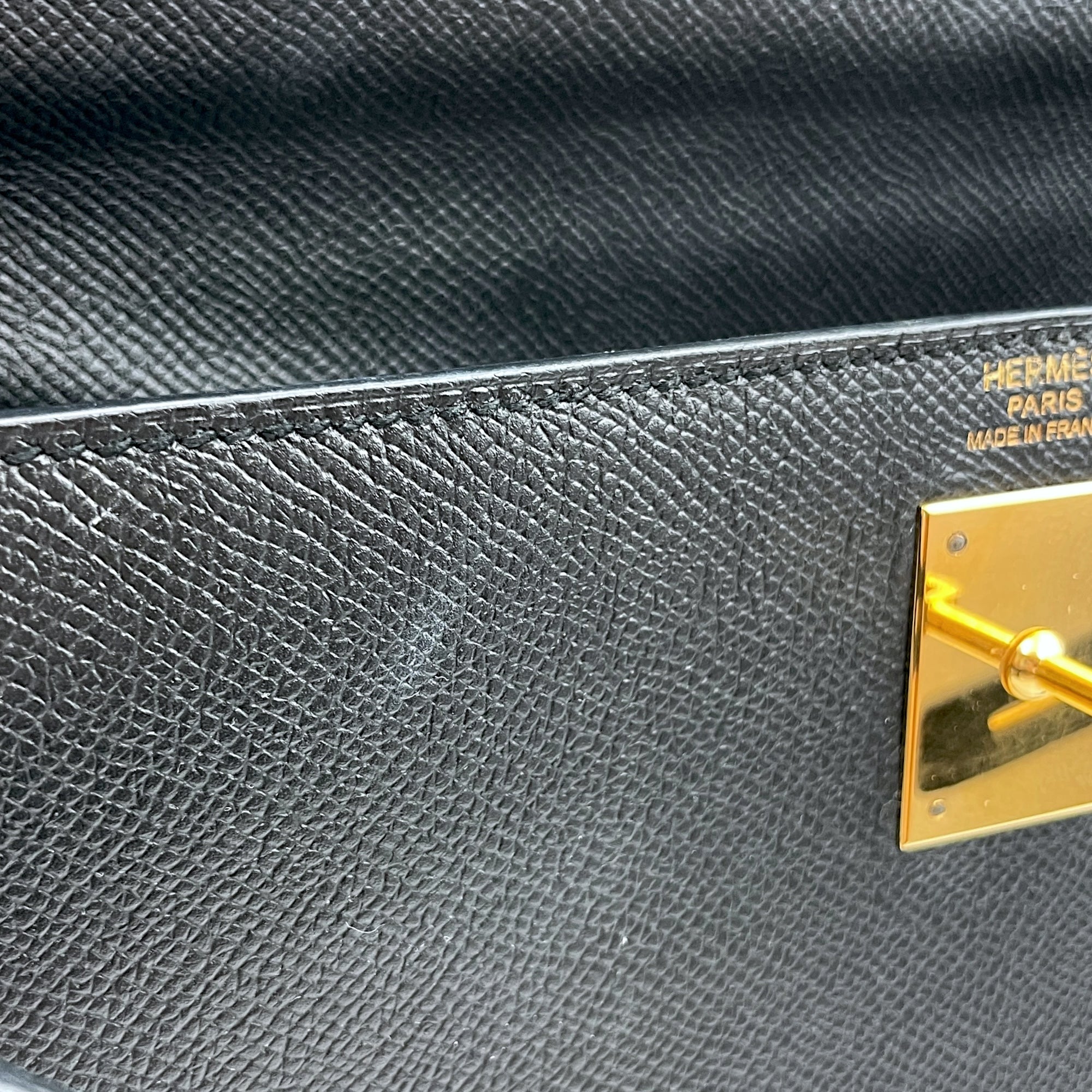 Sellier Kelly 32 Black in Epsom, Gold hardware