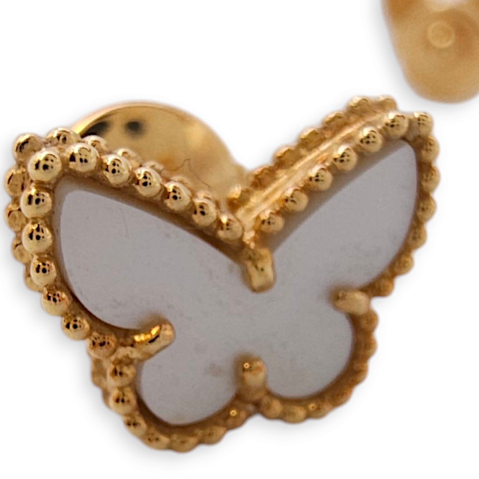 Sweet Butterflies Earrings in Yellow Gold Hardware