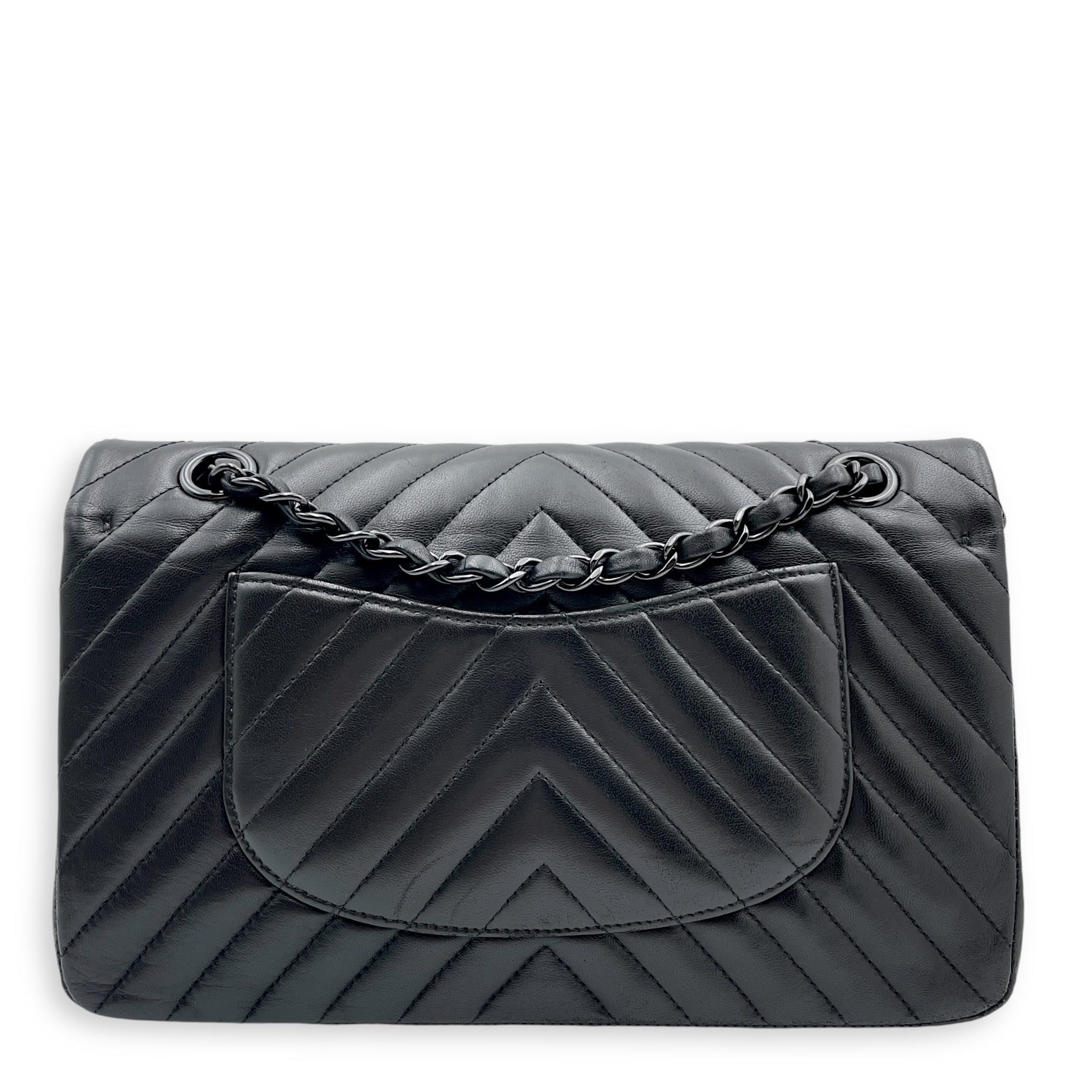 Chevron (DF) Medium Black Shoulder Bag in Lambskin, Black Chrome, Silver hardware