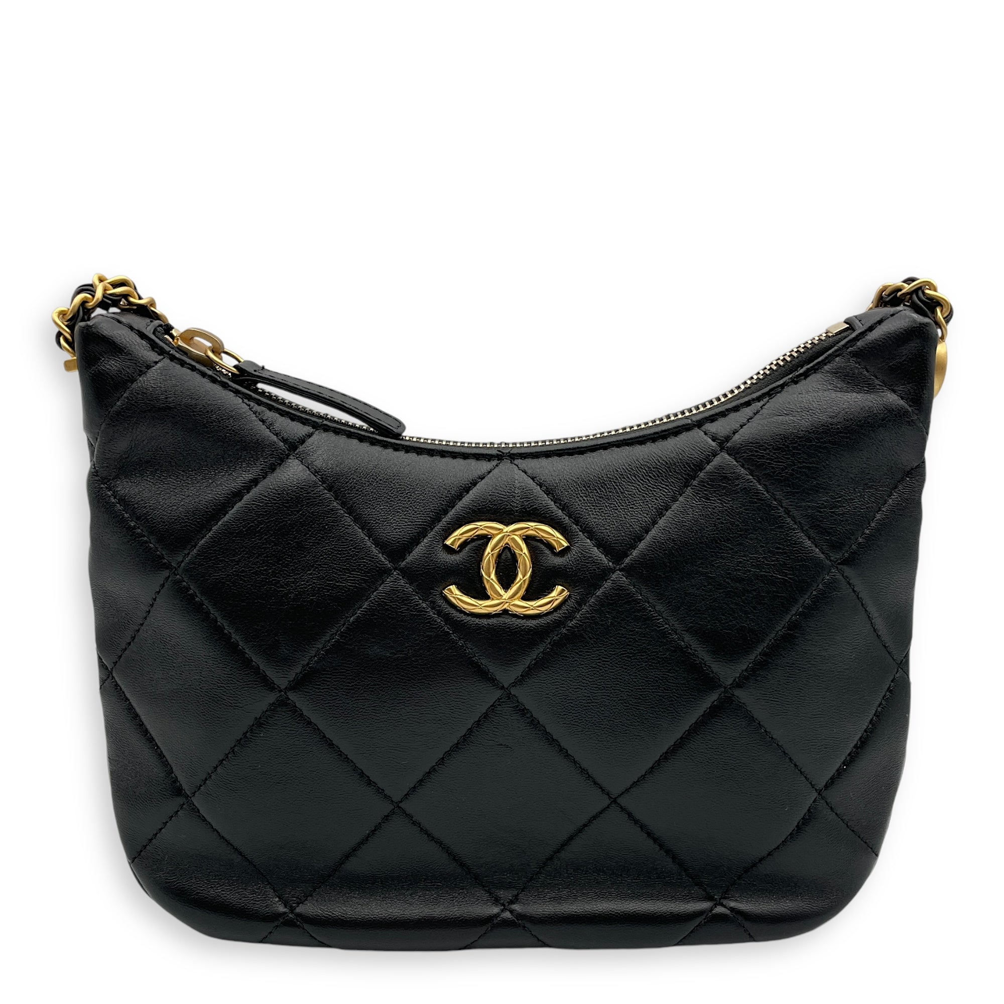 Seasonal Quilted Hobo with CHANEL Chain 22x15x6cm Black Shoulder Bag in Lambskin, Gold hardware