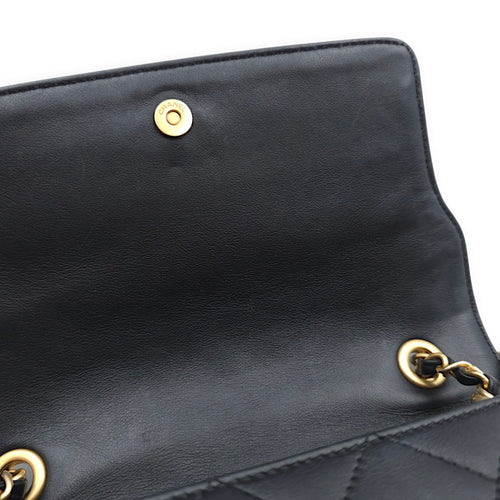 Seasonal Logo Enchained Flap 21.5x13.5x6cm Black Crossbody Bag in Calfskin, Gold hardware