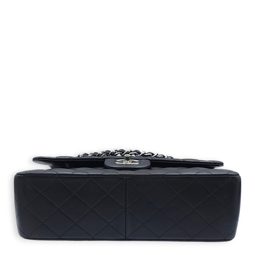 Classic (DF) Jumbo Black Shoulder Bag in Lambskin, Silver hardware