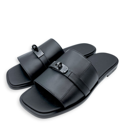 Gabriel 43 Black Sandals in Calfskin, Monochrome hardware