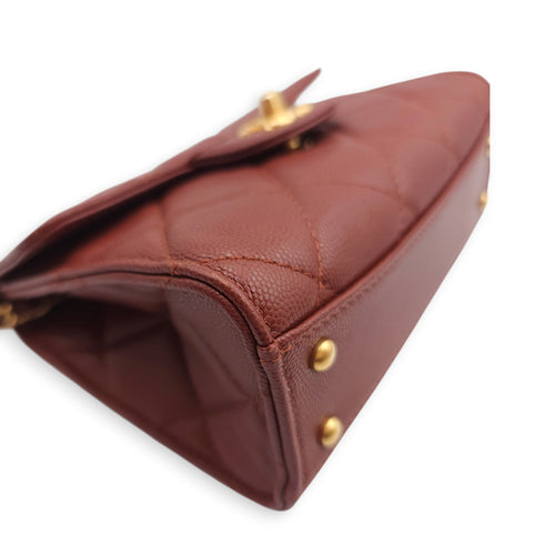 Seasonal Mini Flap with Top Handle 18x13x7cm Brown Crossbody Bag in Caviar Leather, Gold hardware