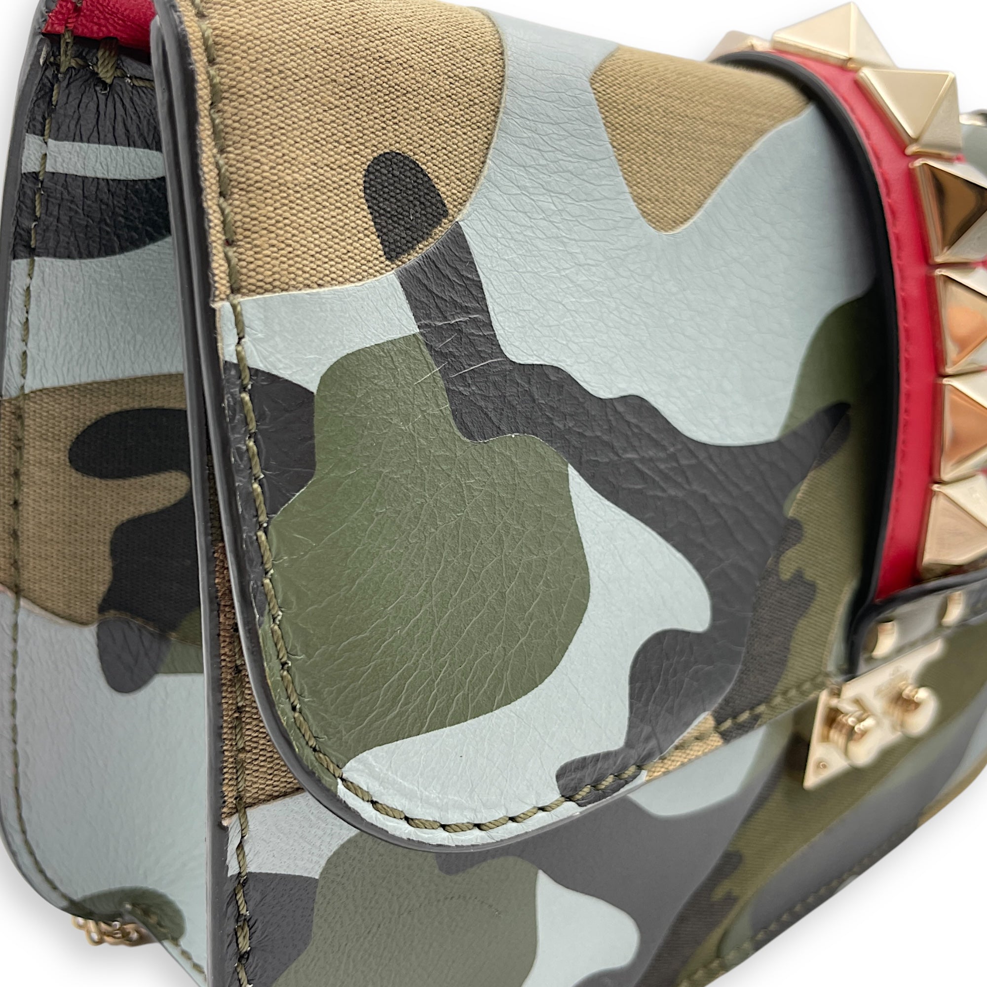 Camouflage Print Rockstuds 27x25x8cm Green/Blue Crossbody Bag in Calf, canvas, Gold hardware