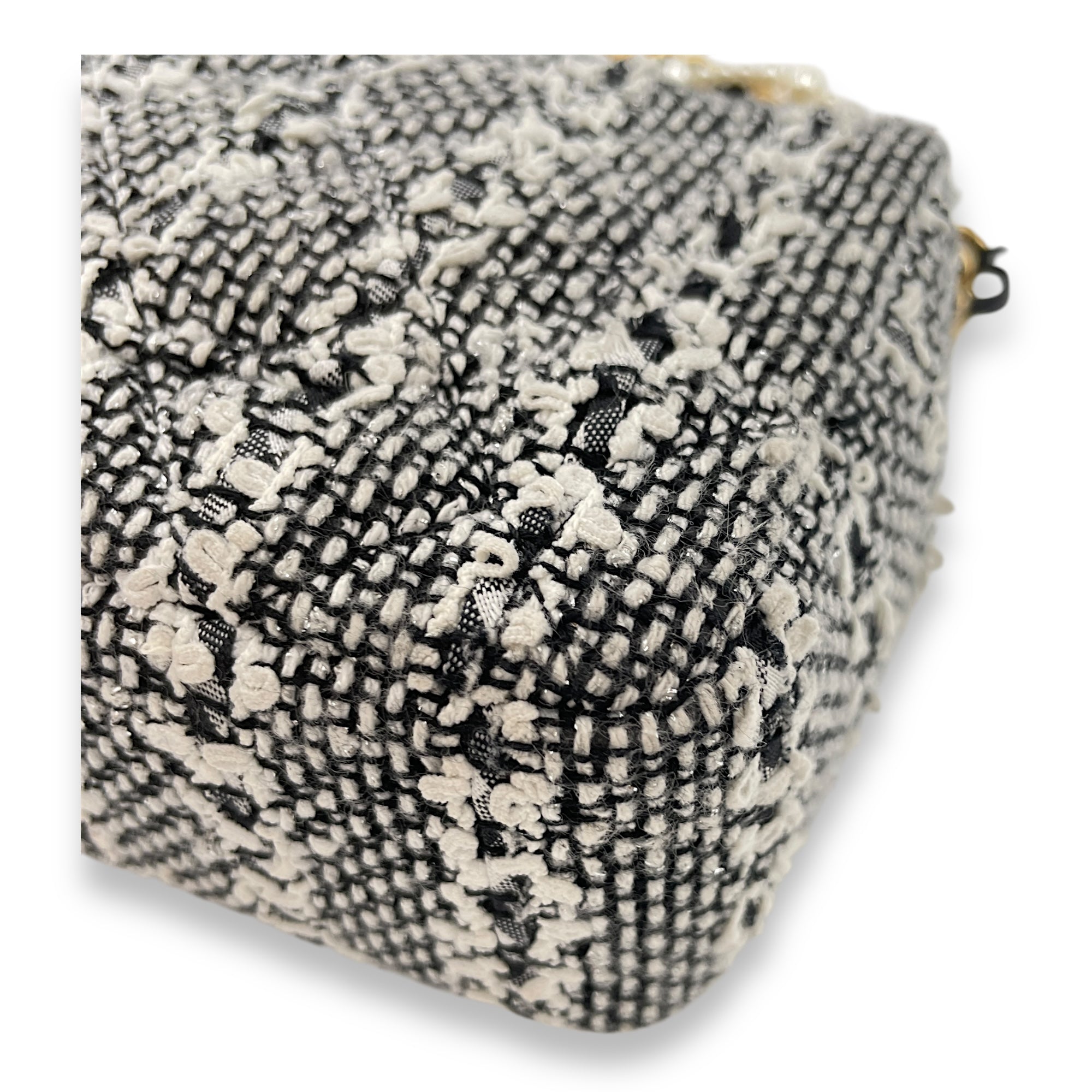 Seasonal Mini Flap 17x12x5cm Multi-colour Crossbody Bag in Tweed, lambskin Gold hardware CL2502-9836 9