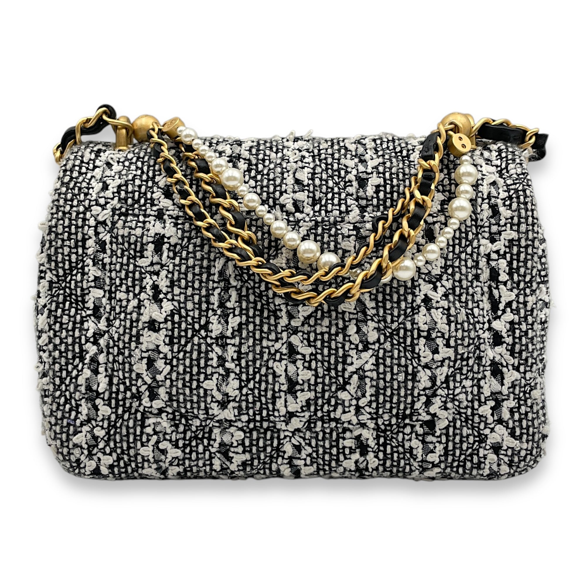 Seasonal Mini Flap with Pearl Chain Handle 17x12x5cm Multi-colour Crossbody Bag in Tweed, lambskin, Gold hardware