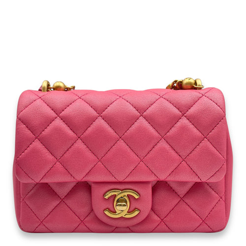 Seasonal Flap with Pearl Chain Handle 17x12x5 cm Pink Crossbody Bag in Lambskin, Gold hardware